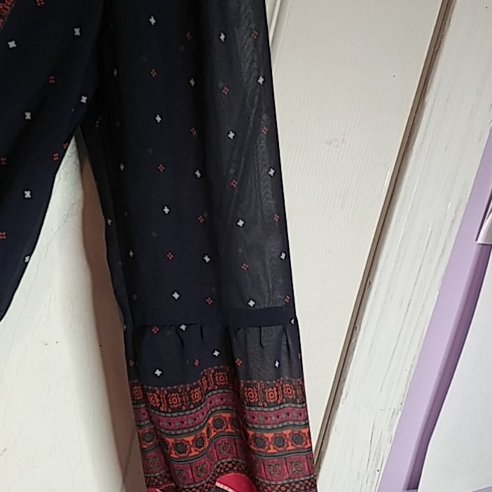 Dress - Picture 3 of 4